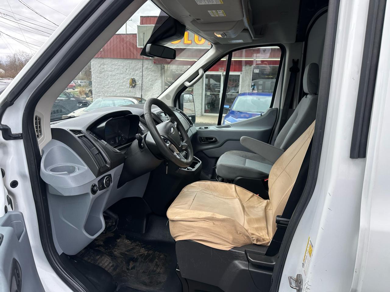 Ford Transit Van T-250 148" Med Rf 9000 GVWR Dual Dr 2018