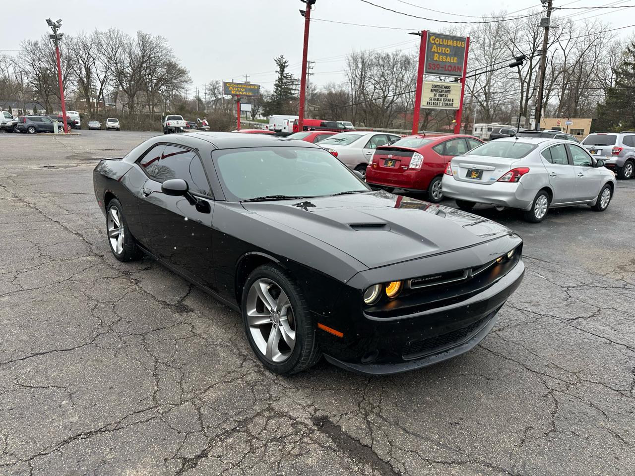 Dodge Challenger 2dr Cpe SXT 2016