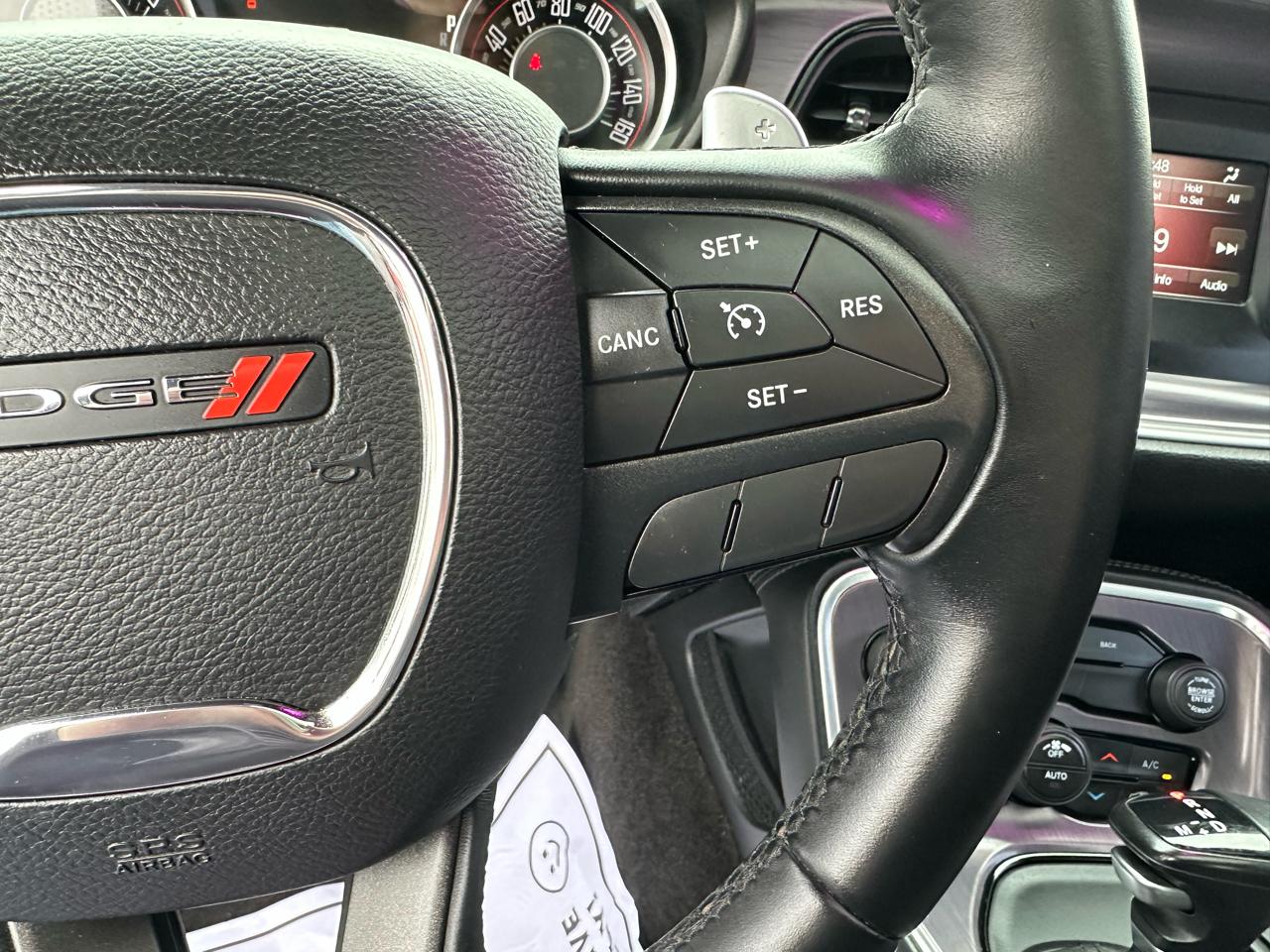 Dodge Challenger 2dr Cpe SXT 2016