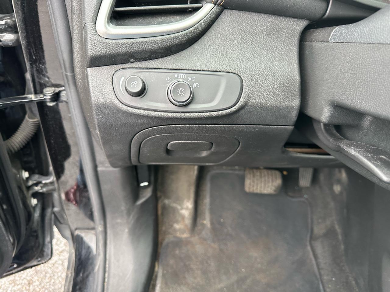 Chevrolet Trax AWD 4dr LT 2021