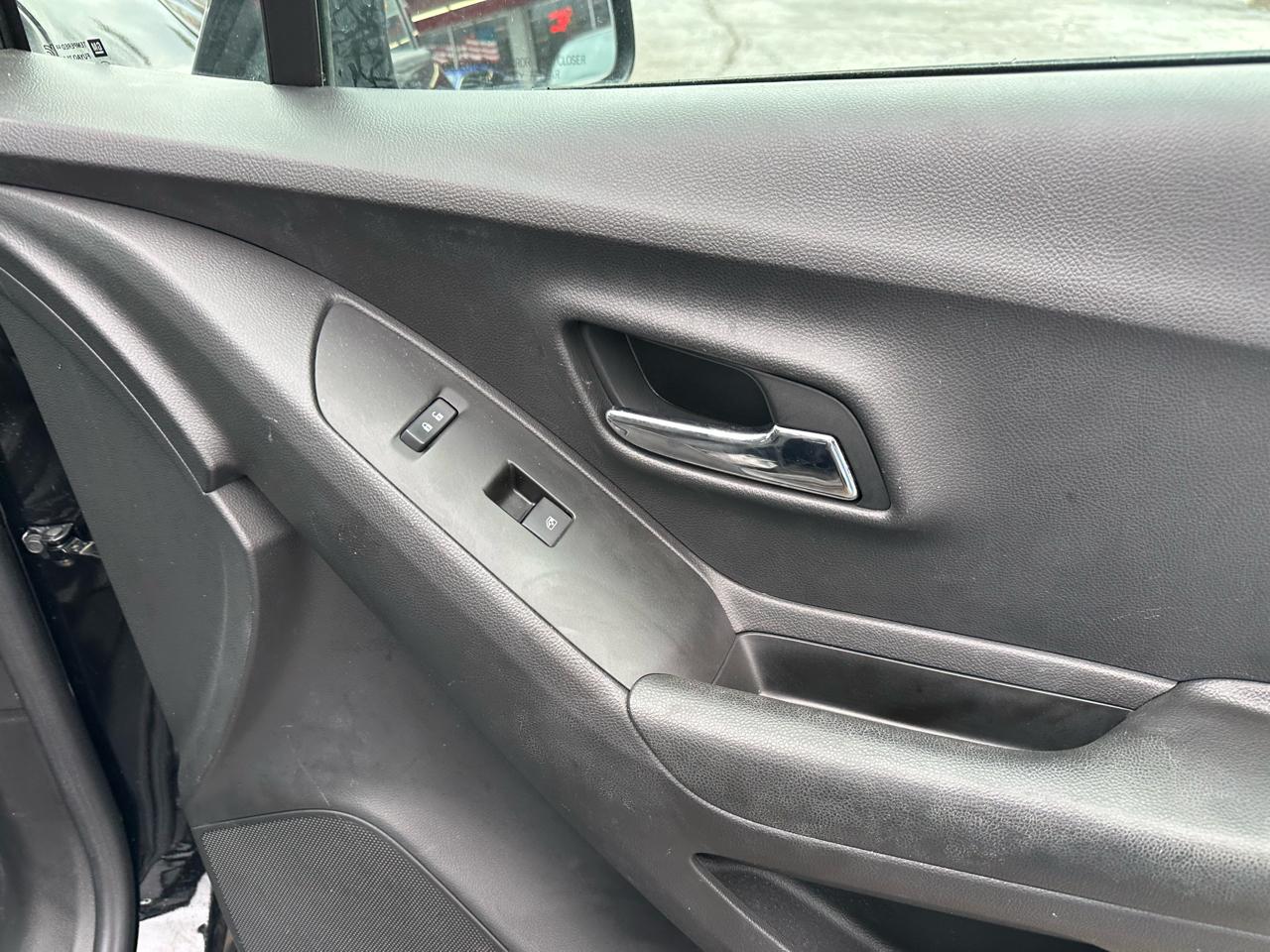 Chevrolet Trax AWD 4dr LT 2021