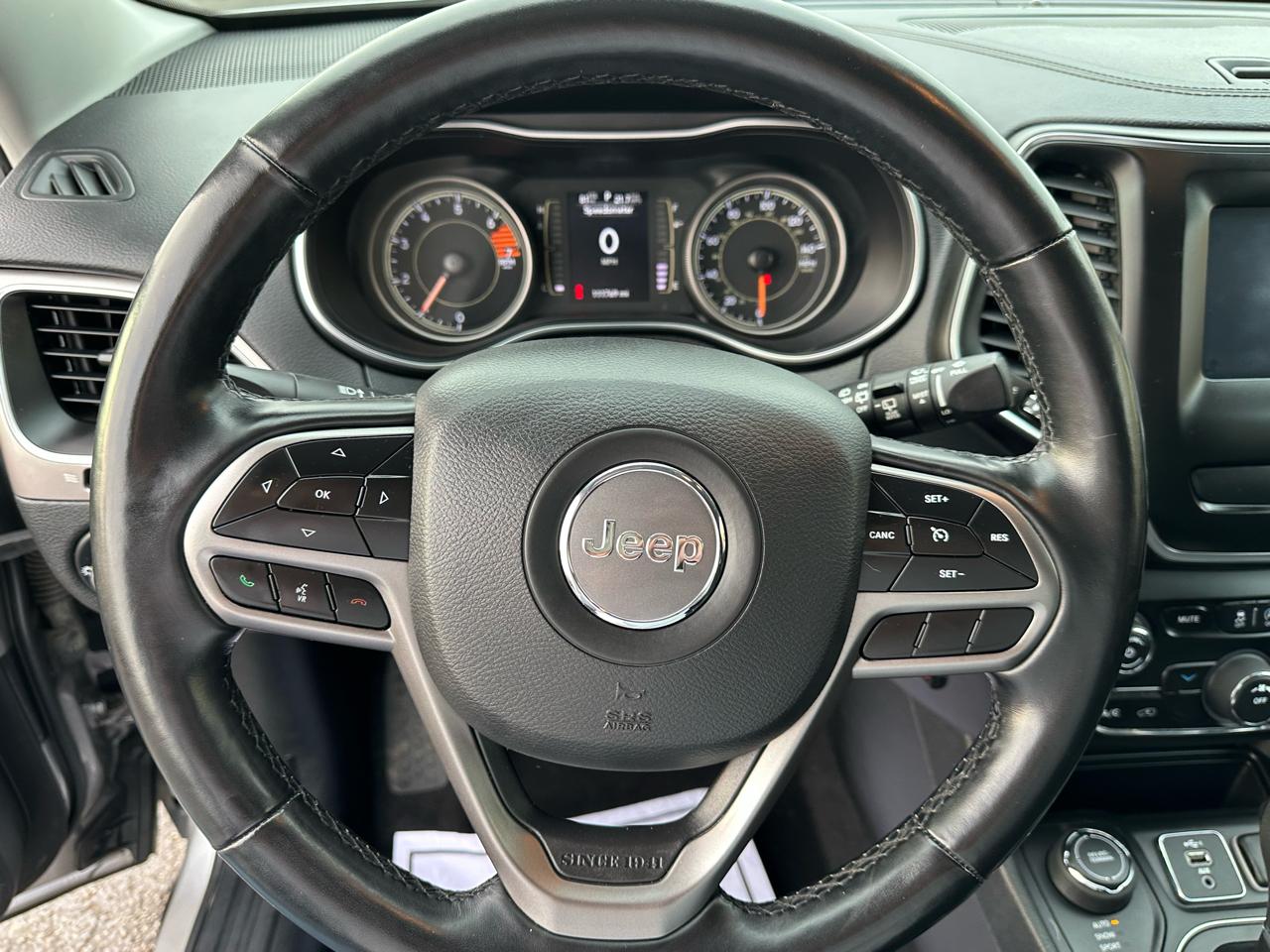 Jeep Cherokee Latitude 4x4 2019