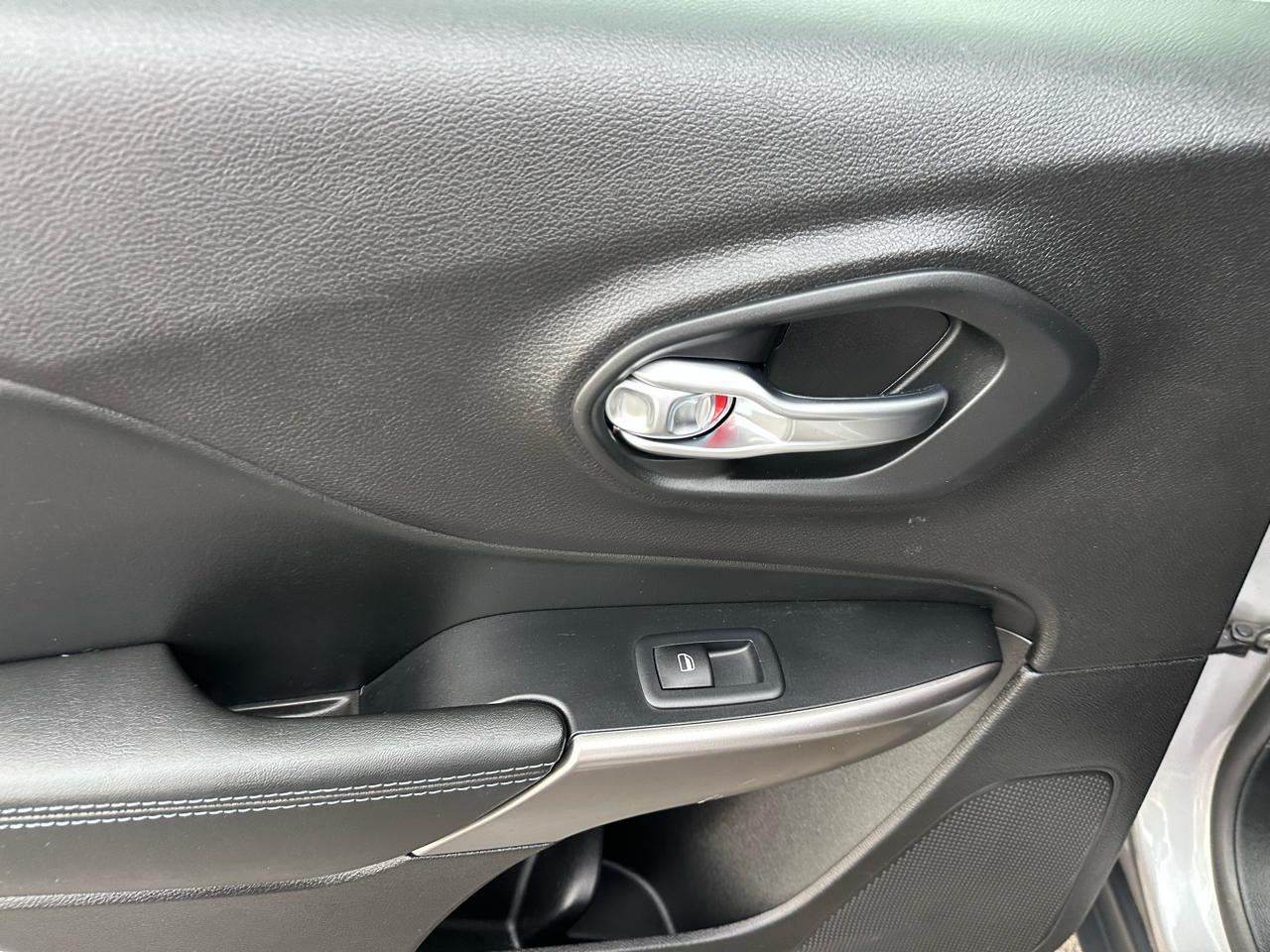 Jeep Cherokee Latitude 4x4 2019