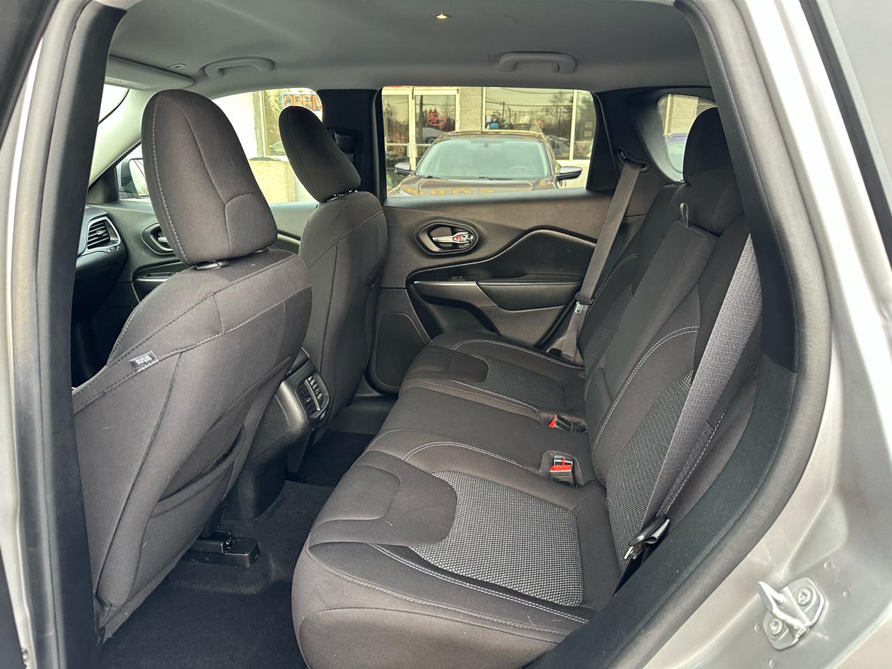 Jeep Cherokee Latitude 4x4 2019