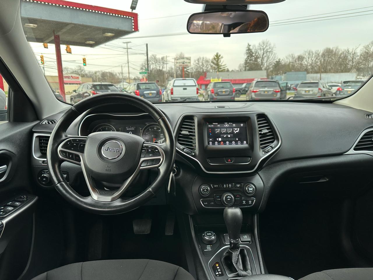 Jeep Cherokee Latitude 4x4 2019