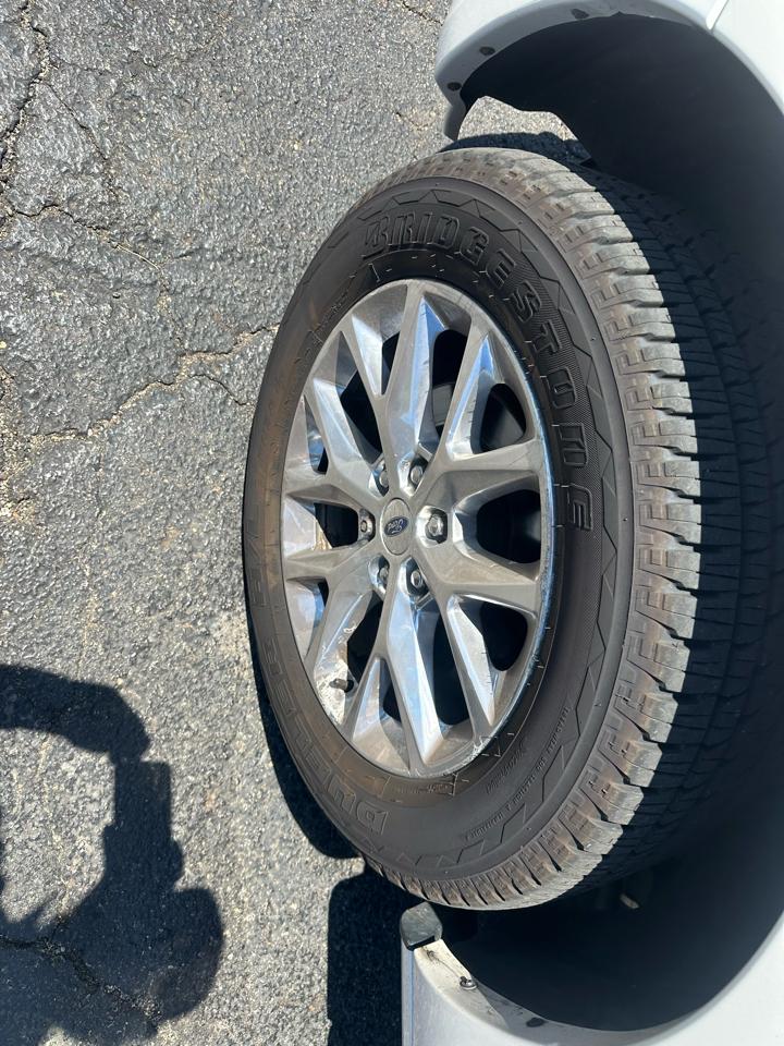 Ford Expedition 4WD 4dr Limited 2015