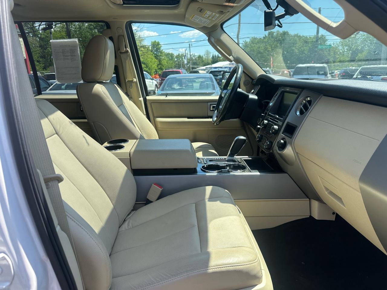 Ford Expedition 4WD 4dr Limited 2015