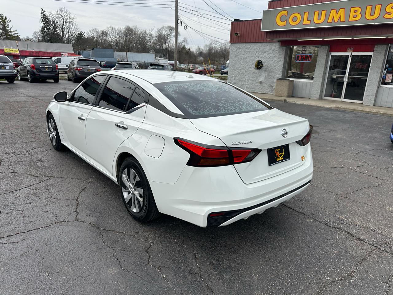 Nissan Altima 2.5 S Sedan 2020