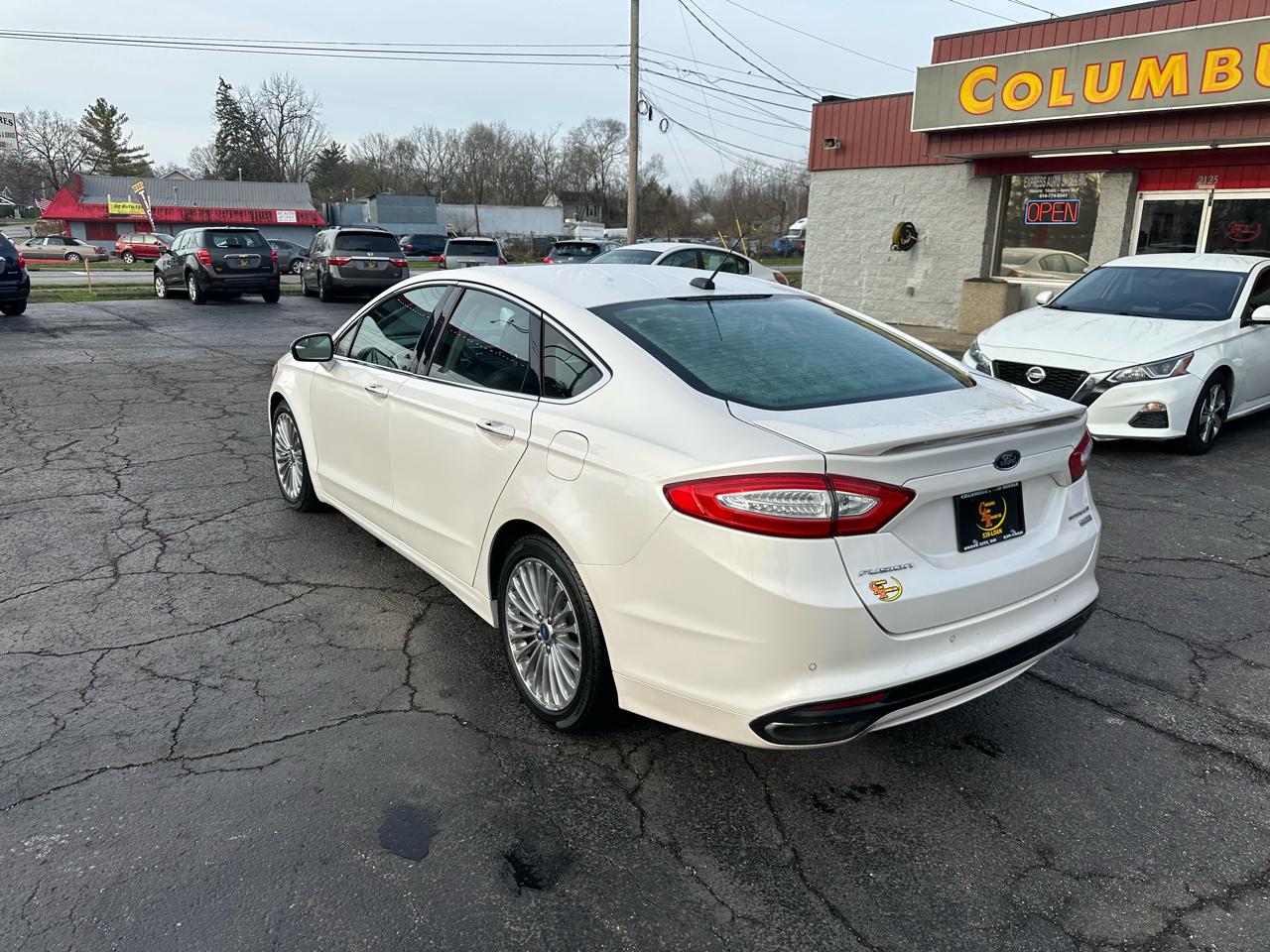 Ford Fusion 4dr Sdn Titanium FWD 2013