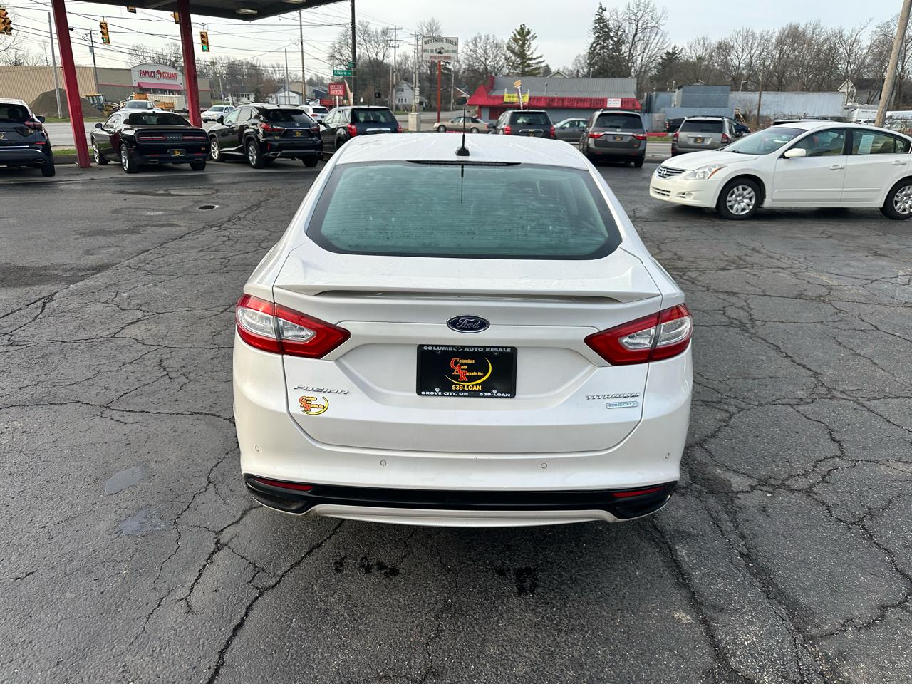 Ford Fusion 4dr Sdn Titanium FWD 2013