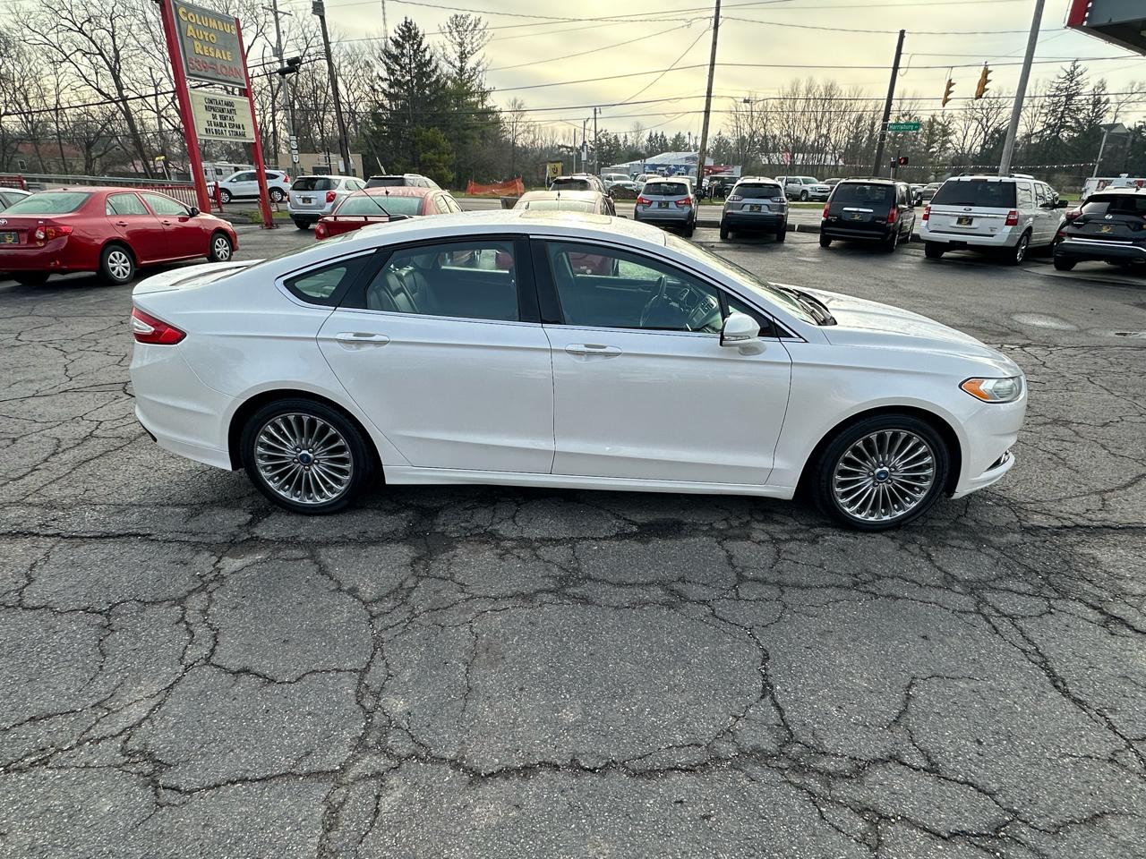Ford Fusion 4dr Sdn Titanium FWD 2013