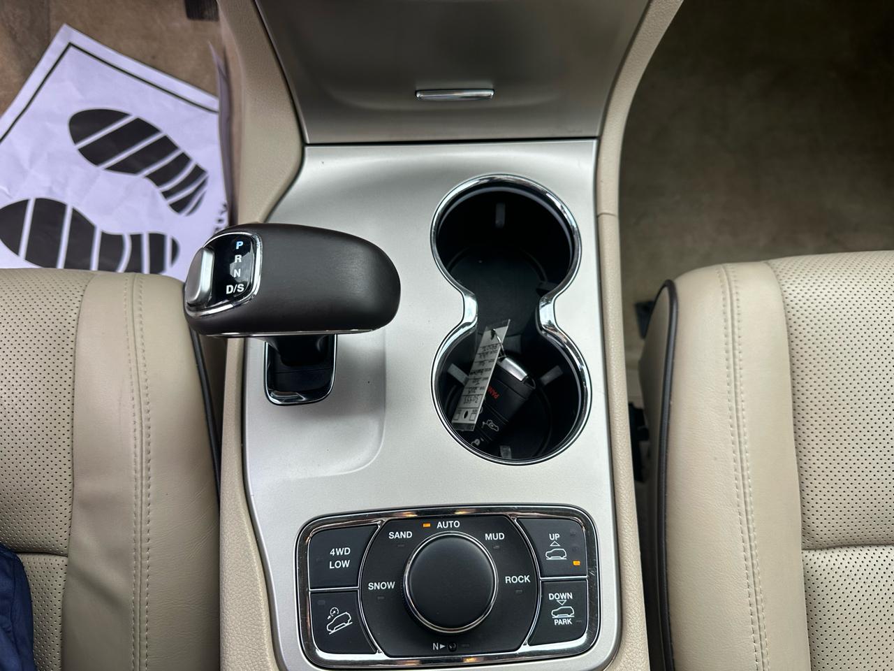 Jeep Grand Cherokee 4WD 4dr Overland 2015