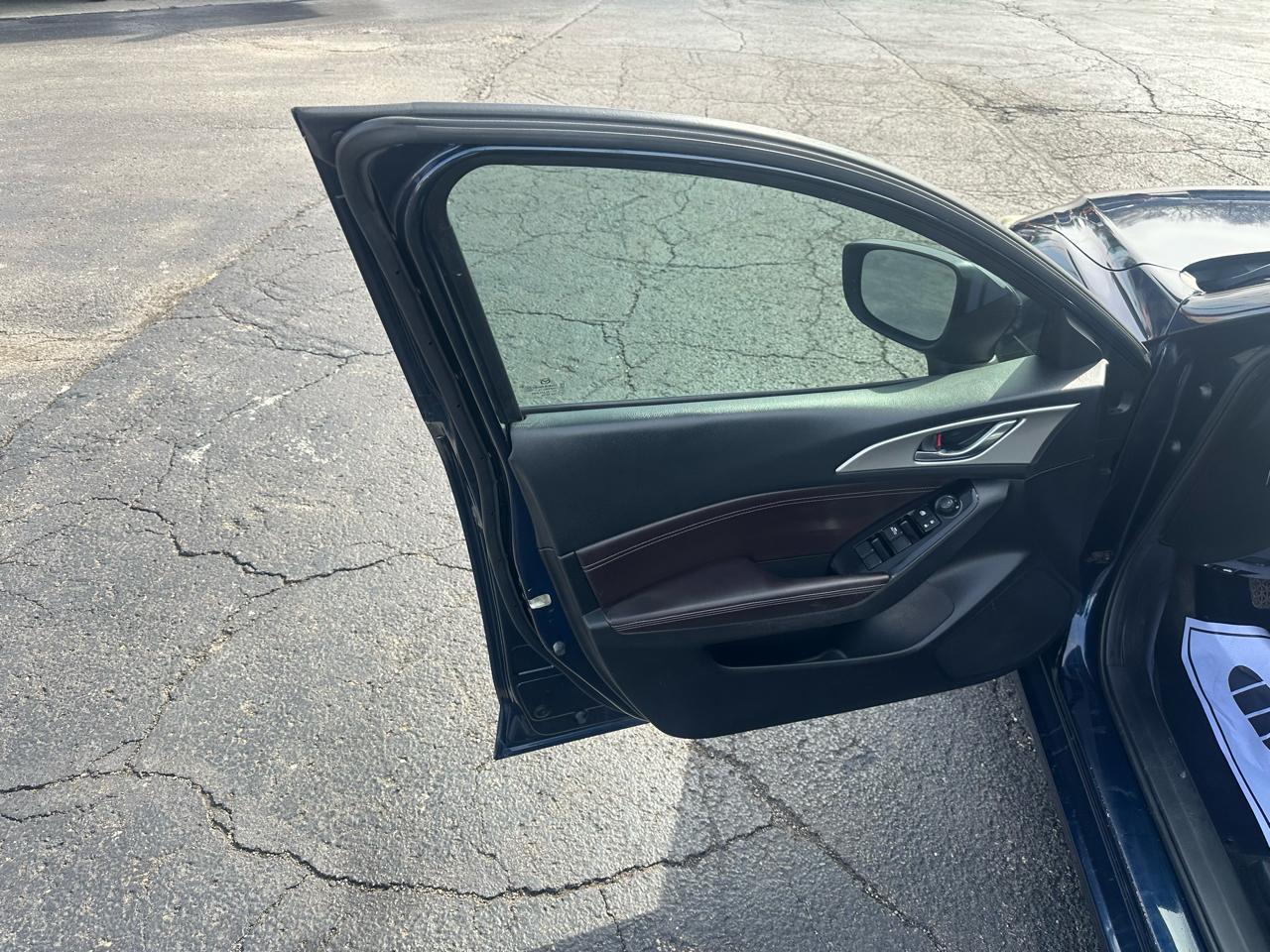 Mazda Mazda3 5-Door Touring 2.5 Manual 2017