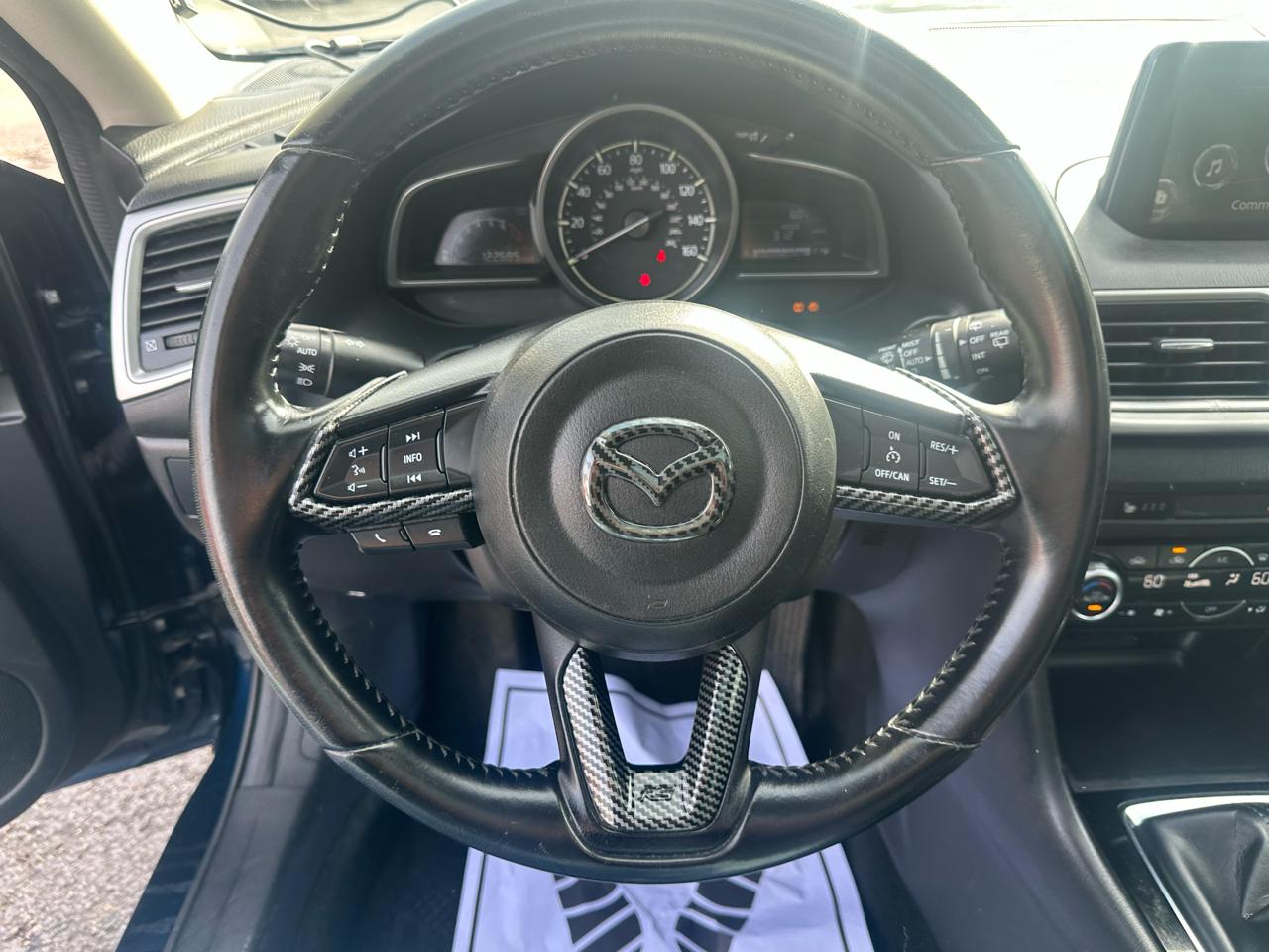 Mazda Mazda3 5-Door Touring 2.5 Manual 2017