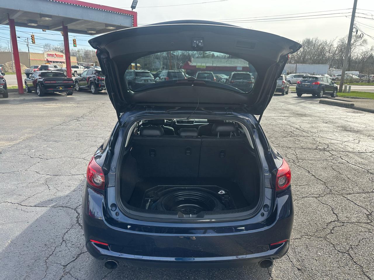 Mazda Mazda3 5-Door Touring 2.5 Manual 2017