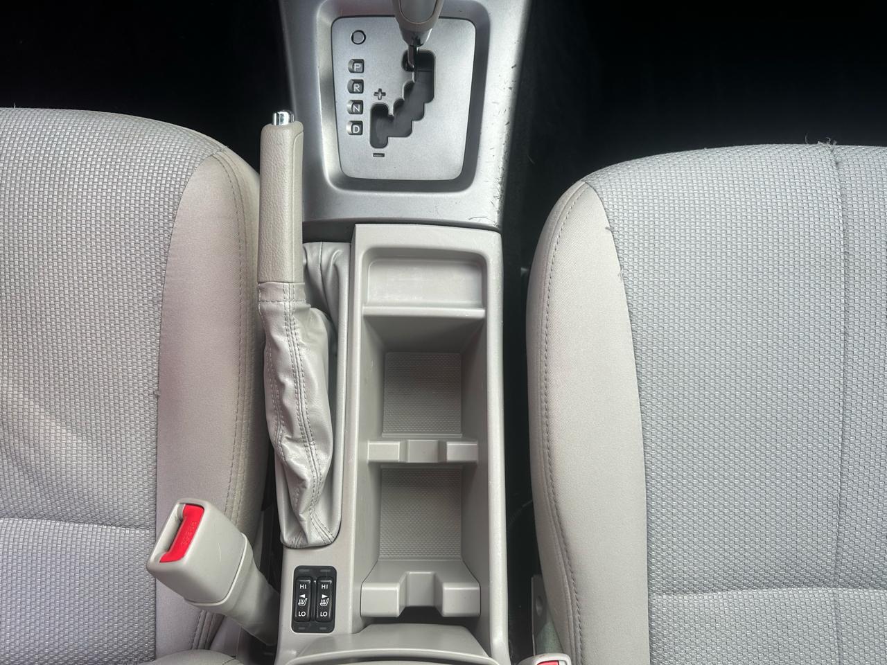 Subaru Forester 4dr Auto 2.5X Premium 2012