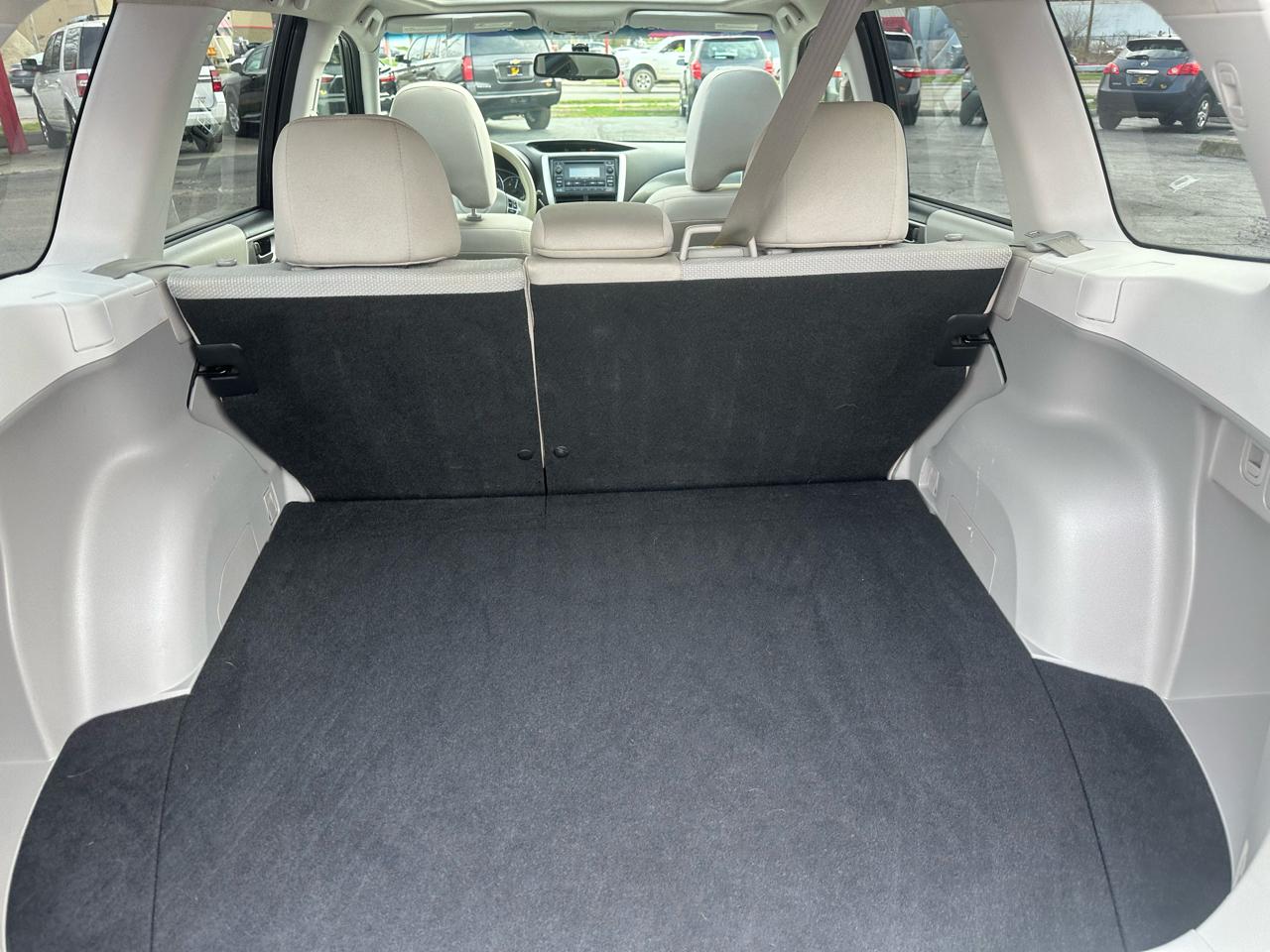 Subaru Forester 4dr Auto 2.5X Premium 2012