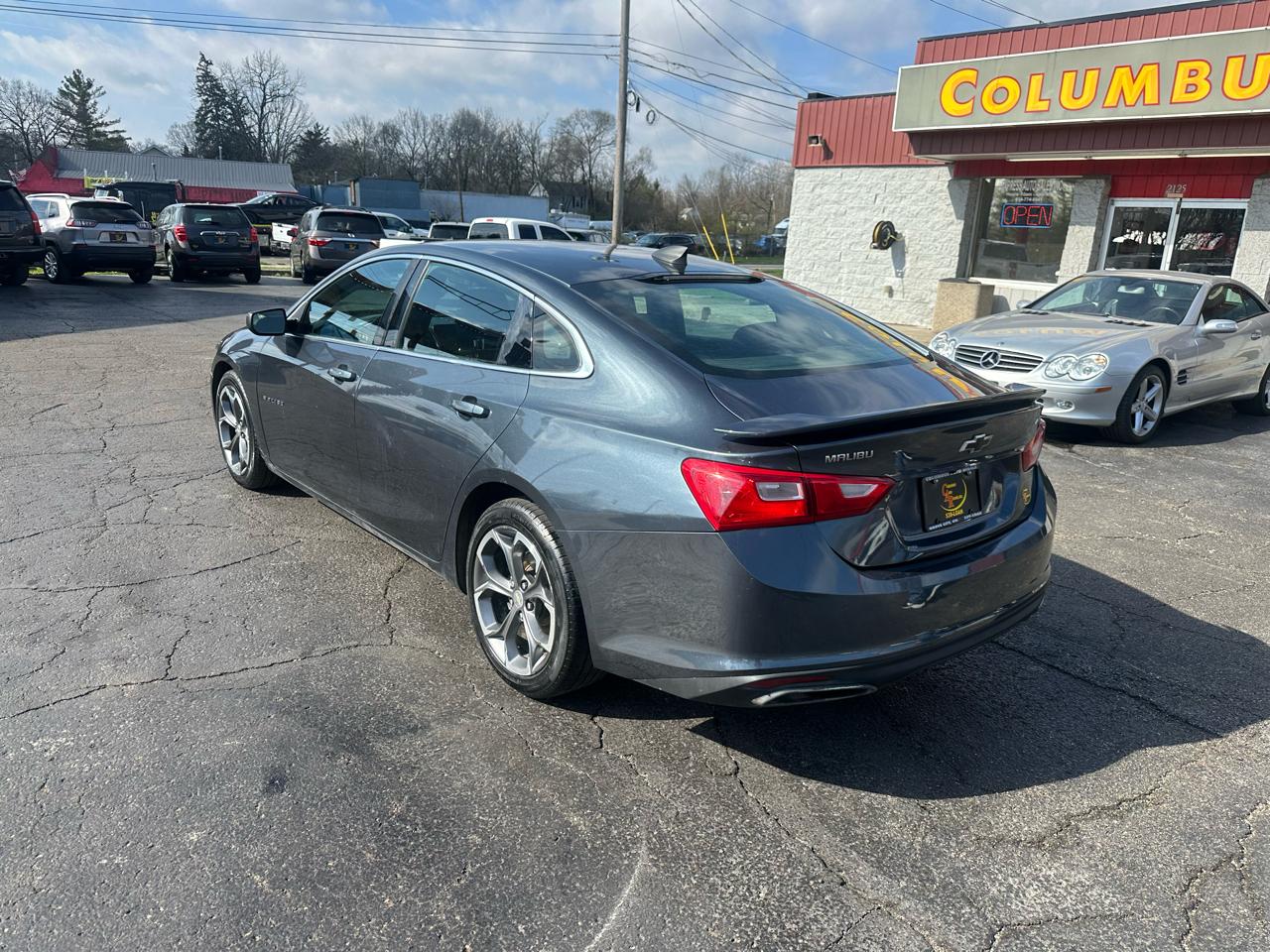 Chevrolet Malibu 4dr Sdn RS w/1SP 2019