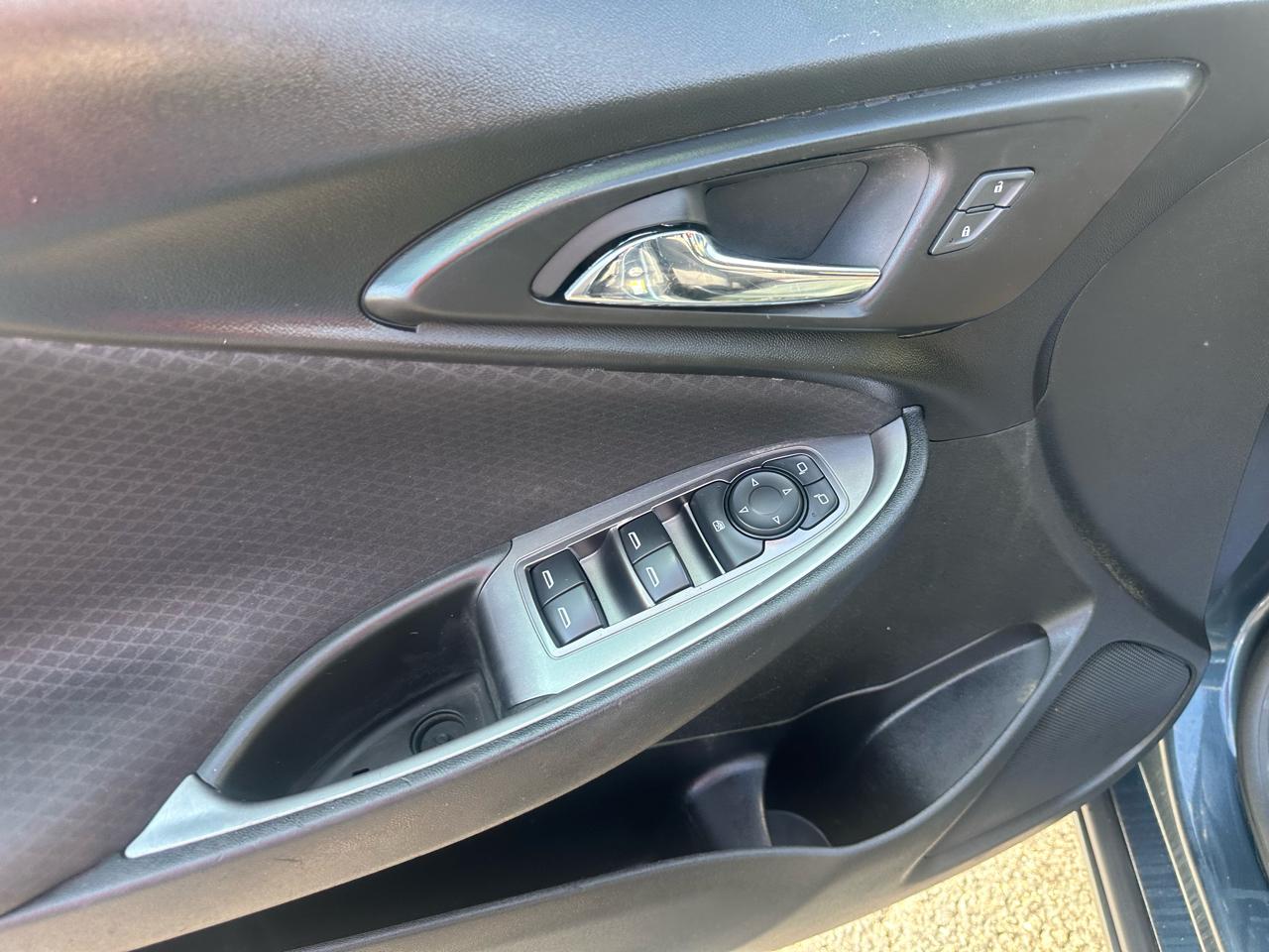 Chevrolet Malibu 4dr Sdn RS w/1SP 2019