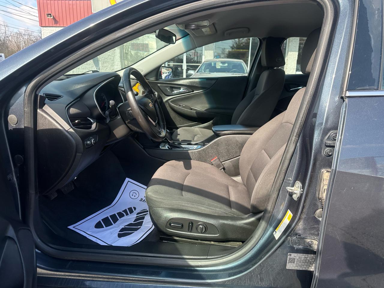 Chevrolet Malibu 4dr Sdn RS w/1SP 2019