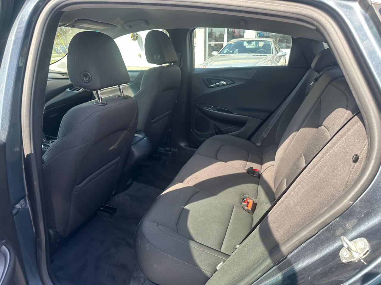 Chevrolet Malibu 4dr Sdn RS w/1SP 2019
