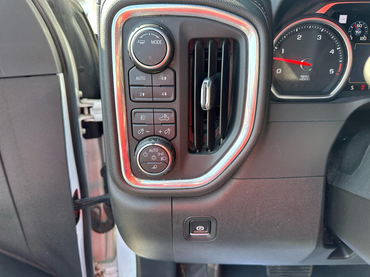 Chevrolet Silverado 3500HD 4WD Crew Cab 159" High Country 2022