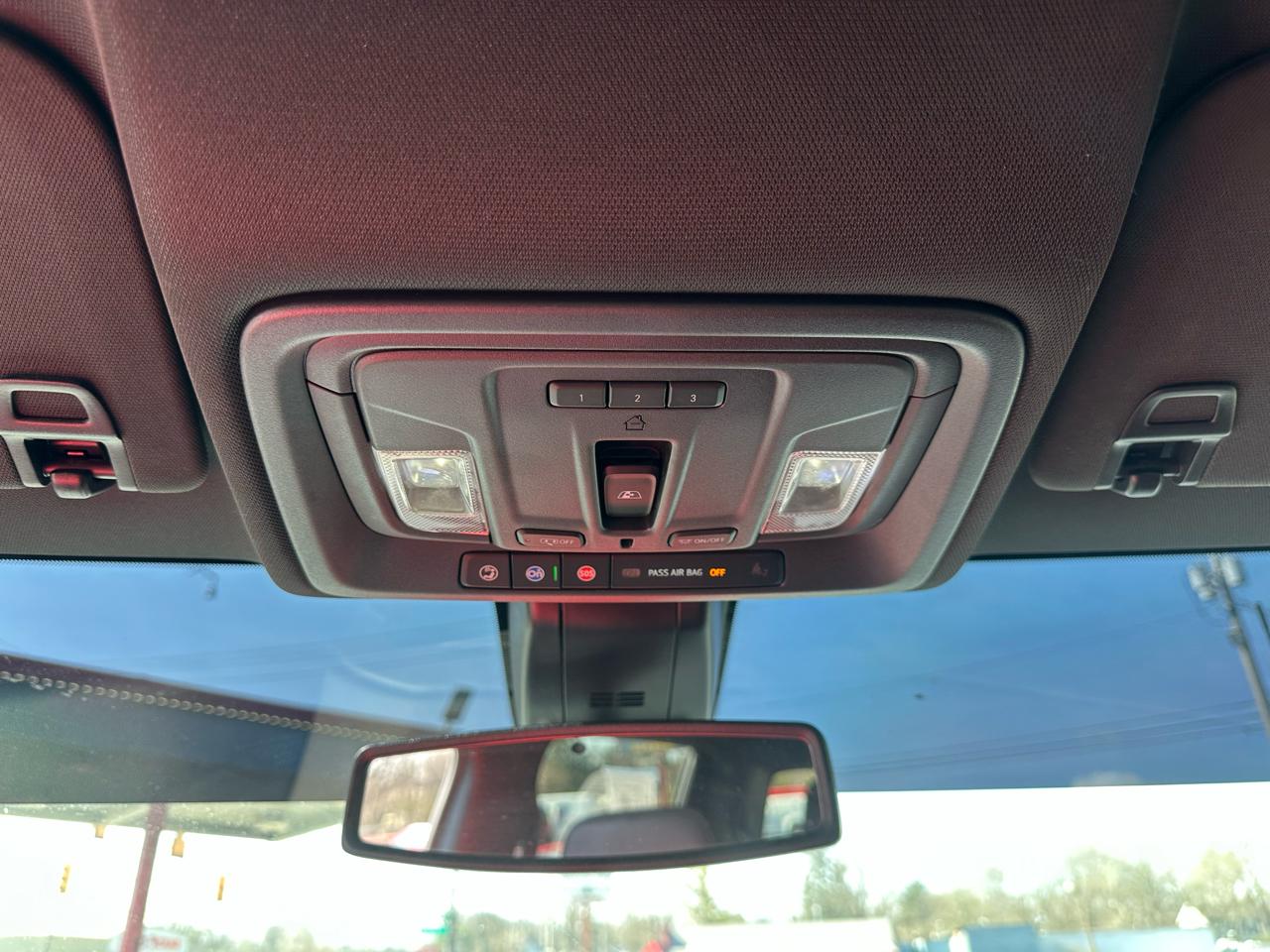 Chevrolet Silverado 3500HD 4WD Crew Cab 159" High Country 2022