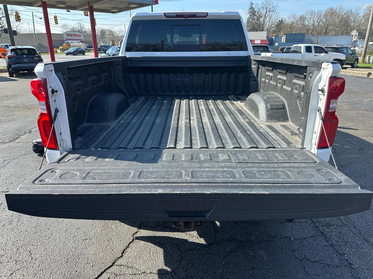 Chevrolet Silverado 3500HD 4WD Crew Cab 159" High Country 2022