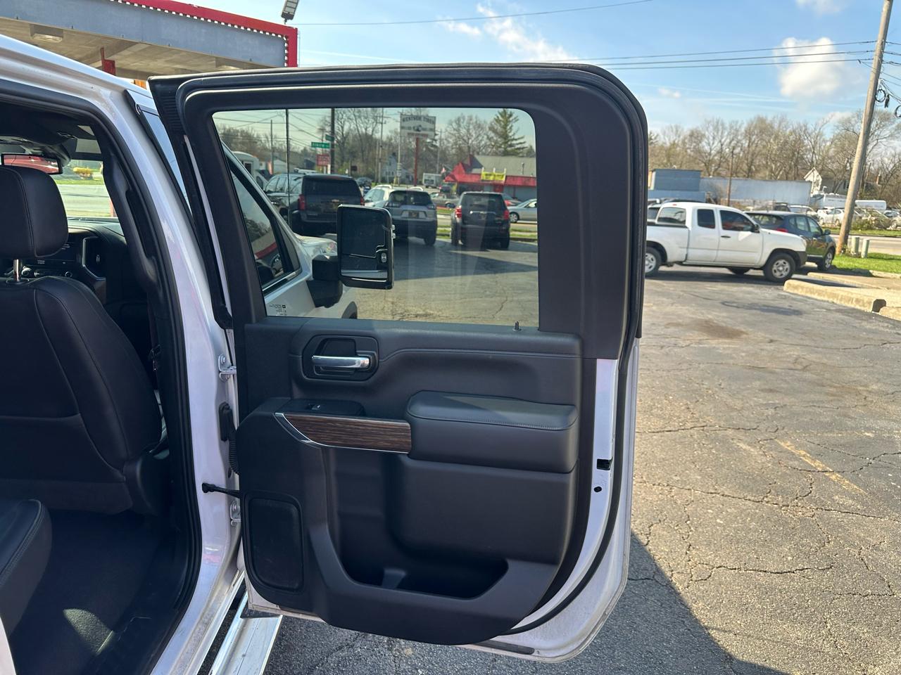 Chevrolet Silverado 3500HD 4WD Crew Cab 159" High Country 2022