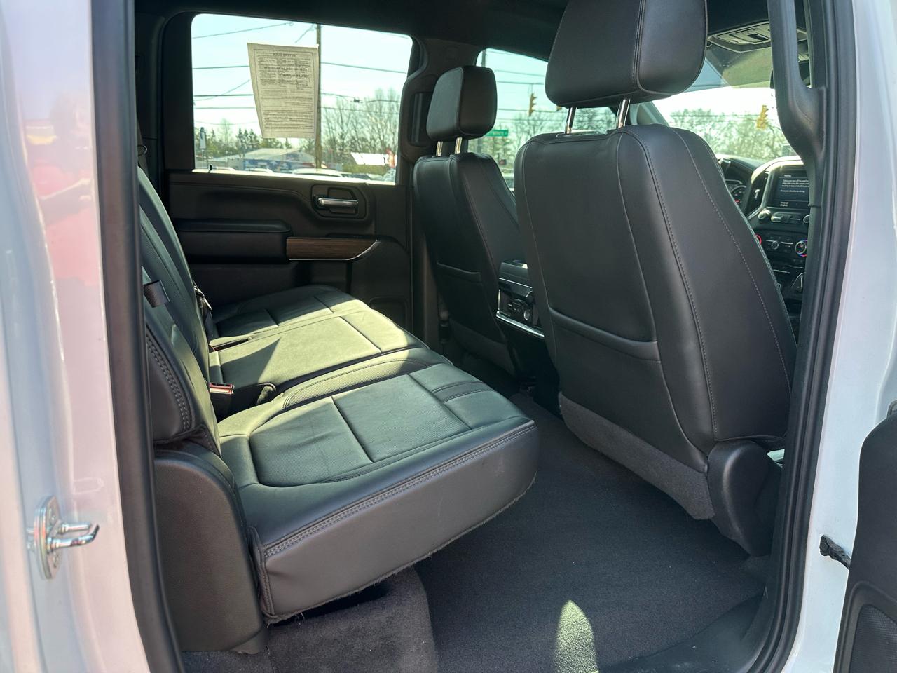 Chevrolet Silverado 3500HD 4WD Crew Cab 159" High Country 2022