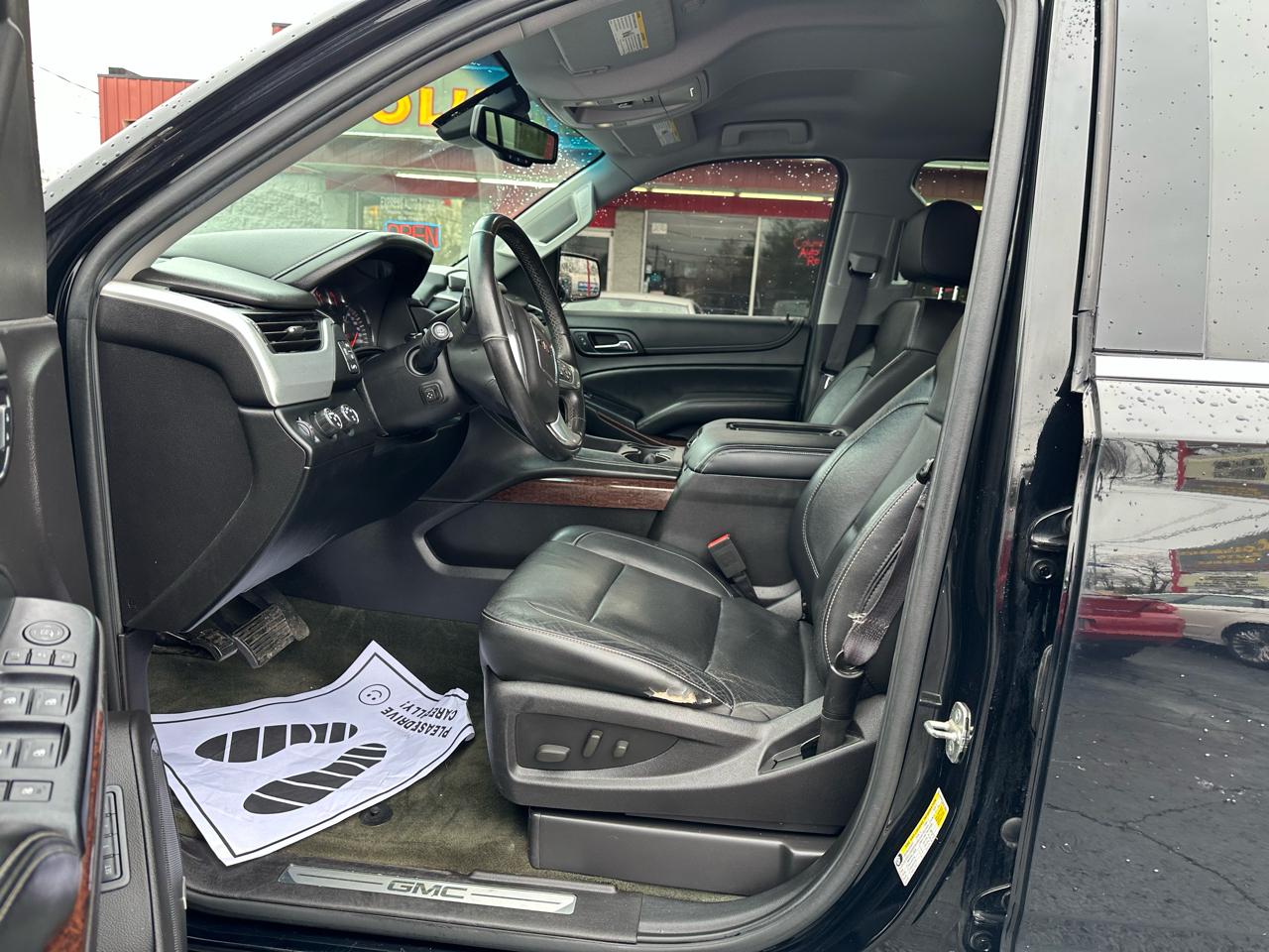 GMC Yukon 4WD 4dr SLT 2015