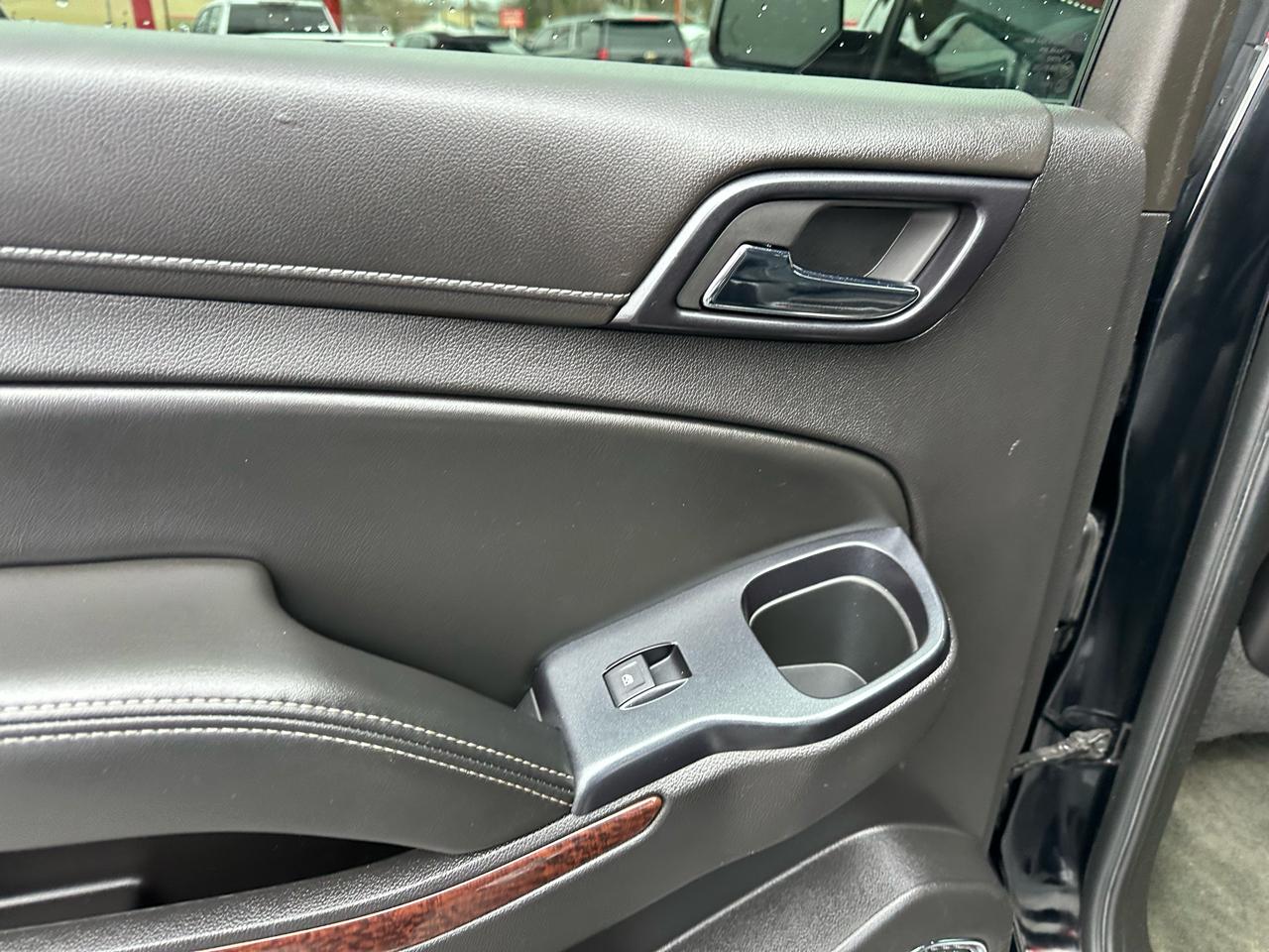 GMC Yukon 4WD 4dr SLT 2015