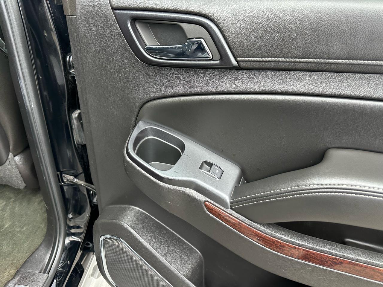 GMC Yukon 4WD 4dr SLT 2015