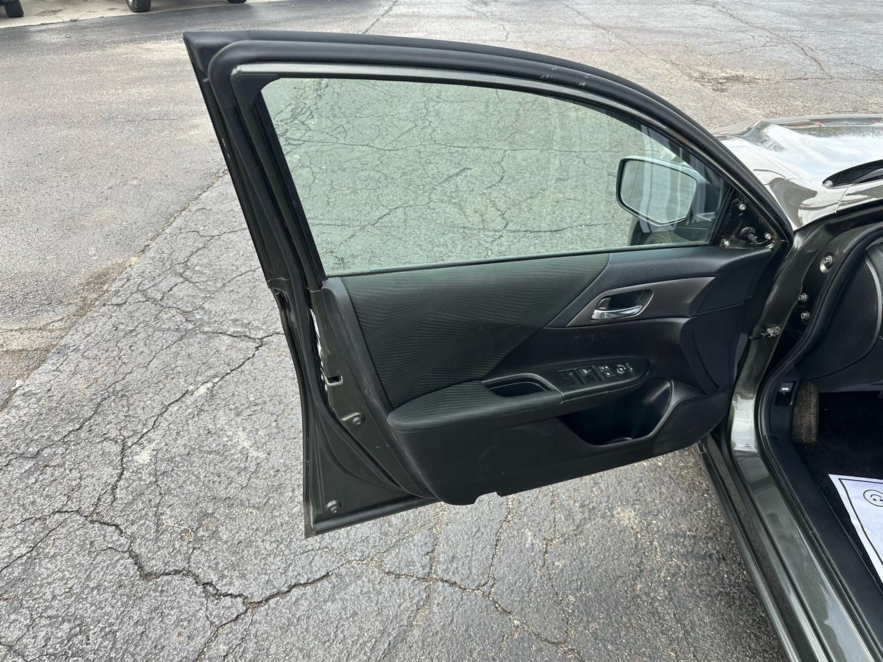 Honda Accord Sedan 4dr I4 CVT LX 2014