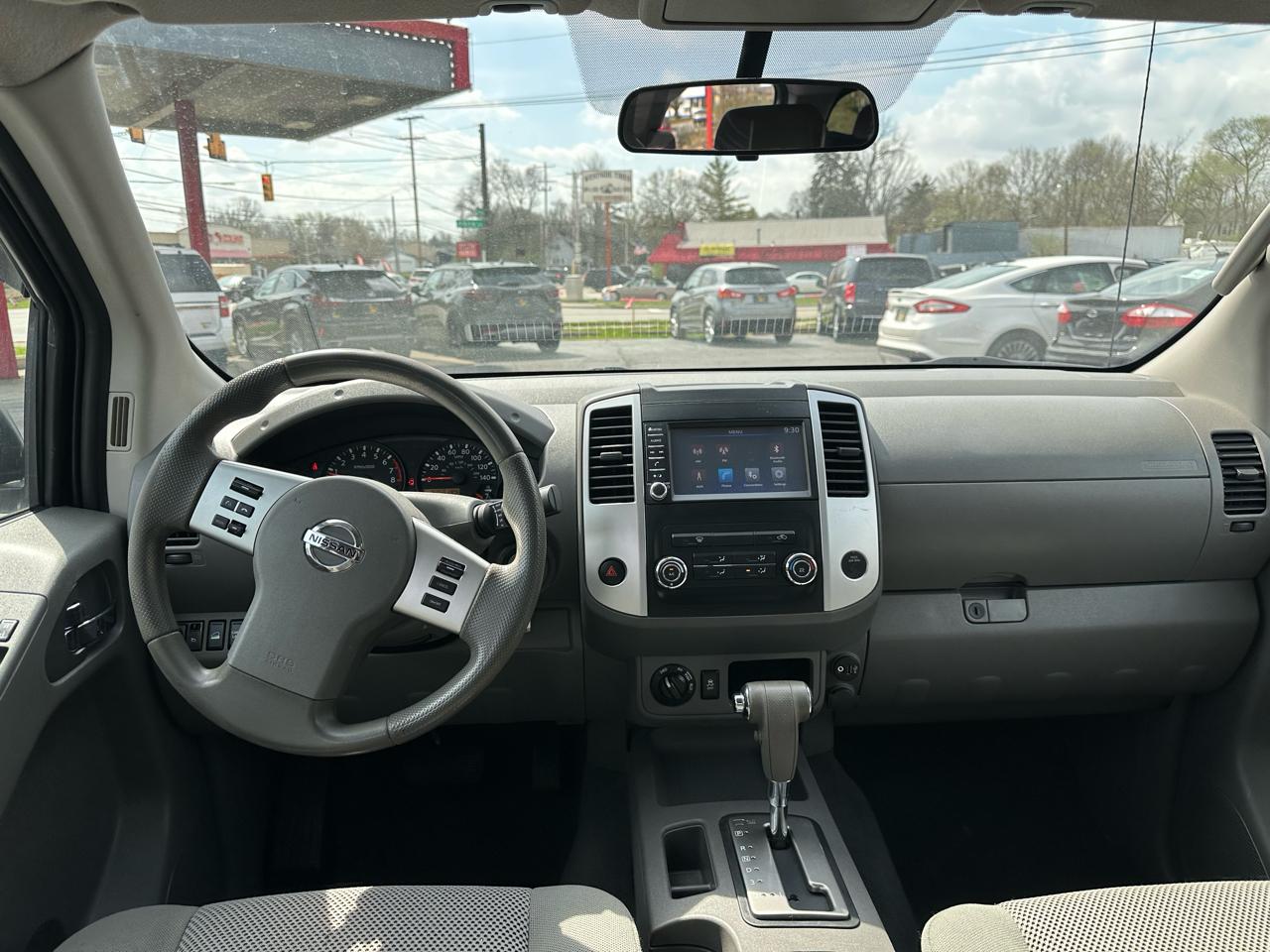 Nissan Frontier Crew Cab 4x4 SV Auto 2019