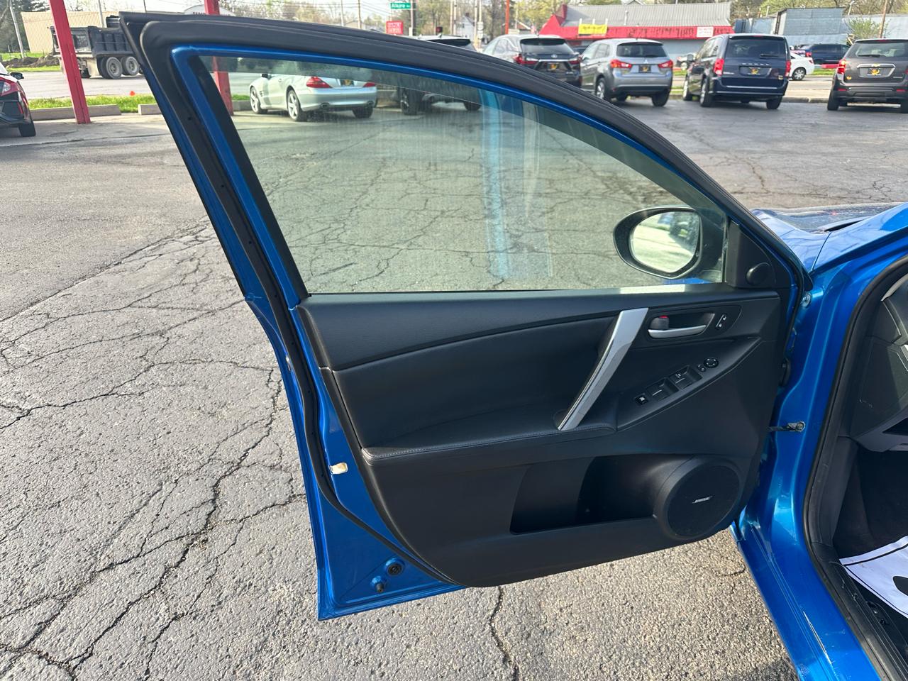 Mazda MAZDA3 4dr Sdn Auto i Grand Touring 2012