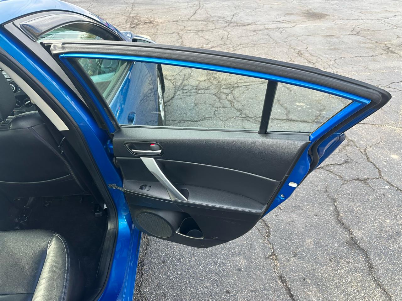 Mazda MAZDA3 4dr Sdn Auto i Grand Touring 2012