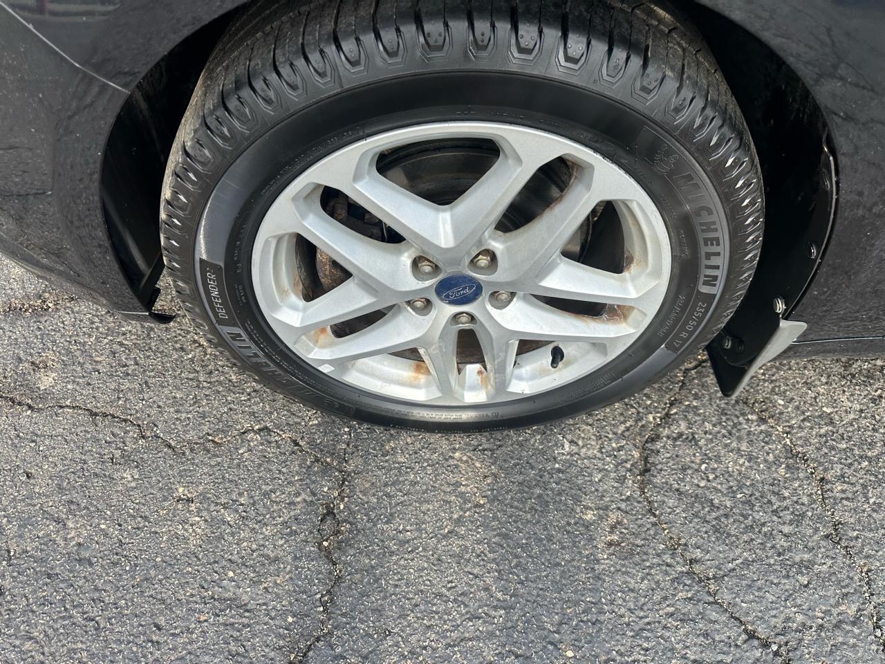 Ford Fusion 4dr Sdn SE FWD 2014