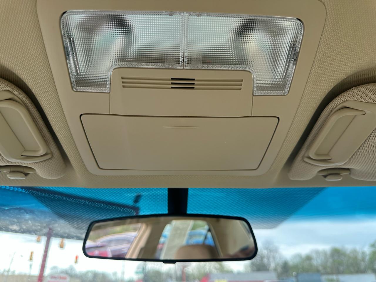 Toyota Camry 4dr Sdn I4 Auto XLE (Natl) 2015