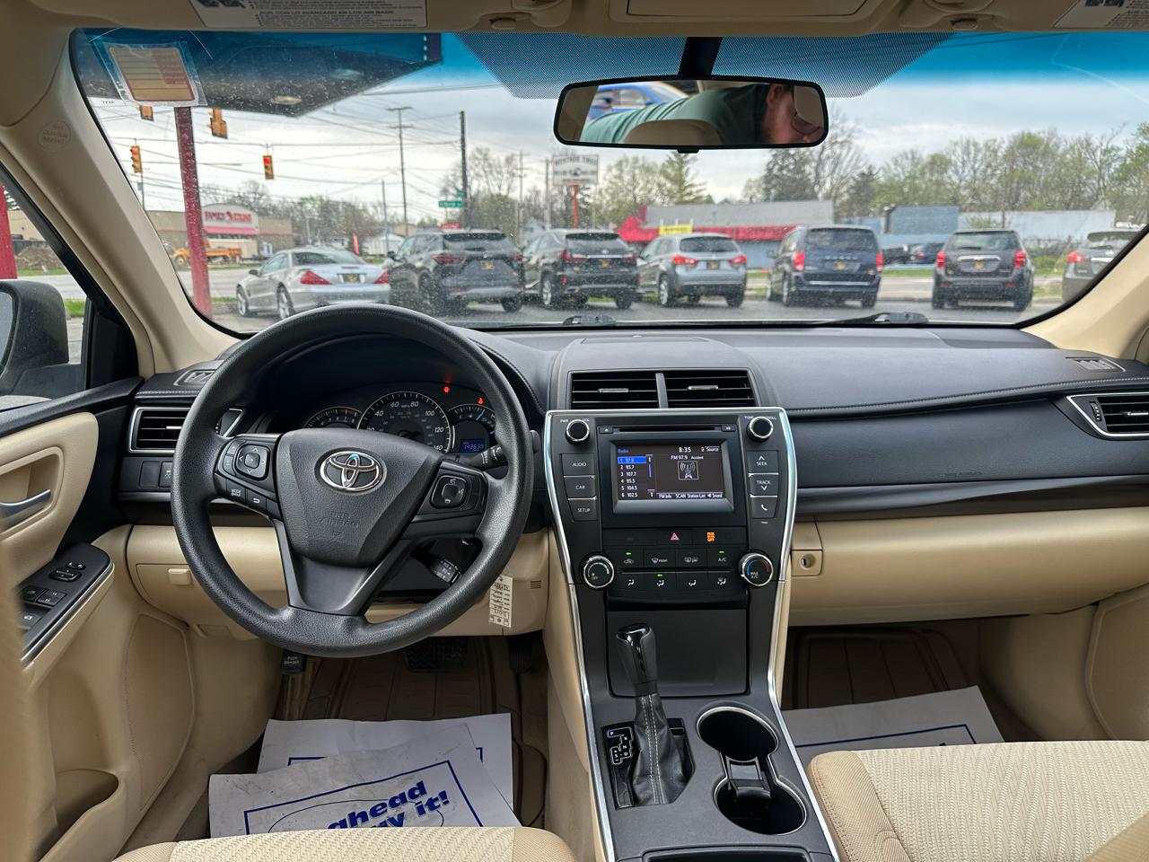 Toyota Camry 4dr Sdn I4 Auto XLE (Natl) 2015