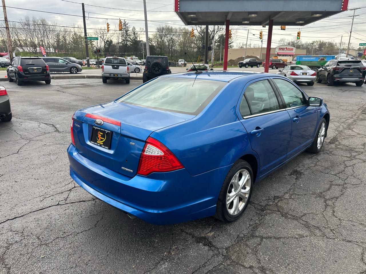 Ford Fusion 4dr Sdn SE FWD 2012