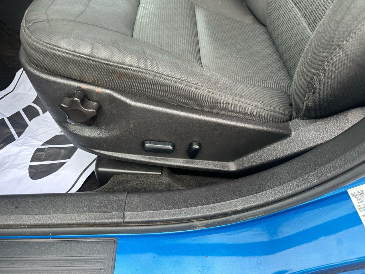 Ford Fusion 4dr Sdn SE FWD 2012