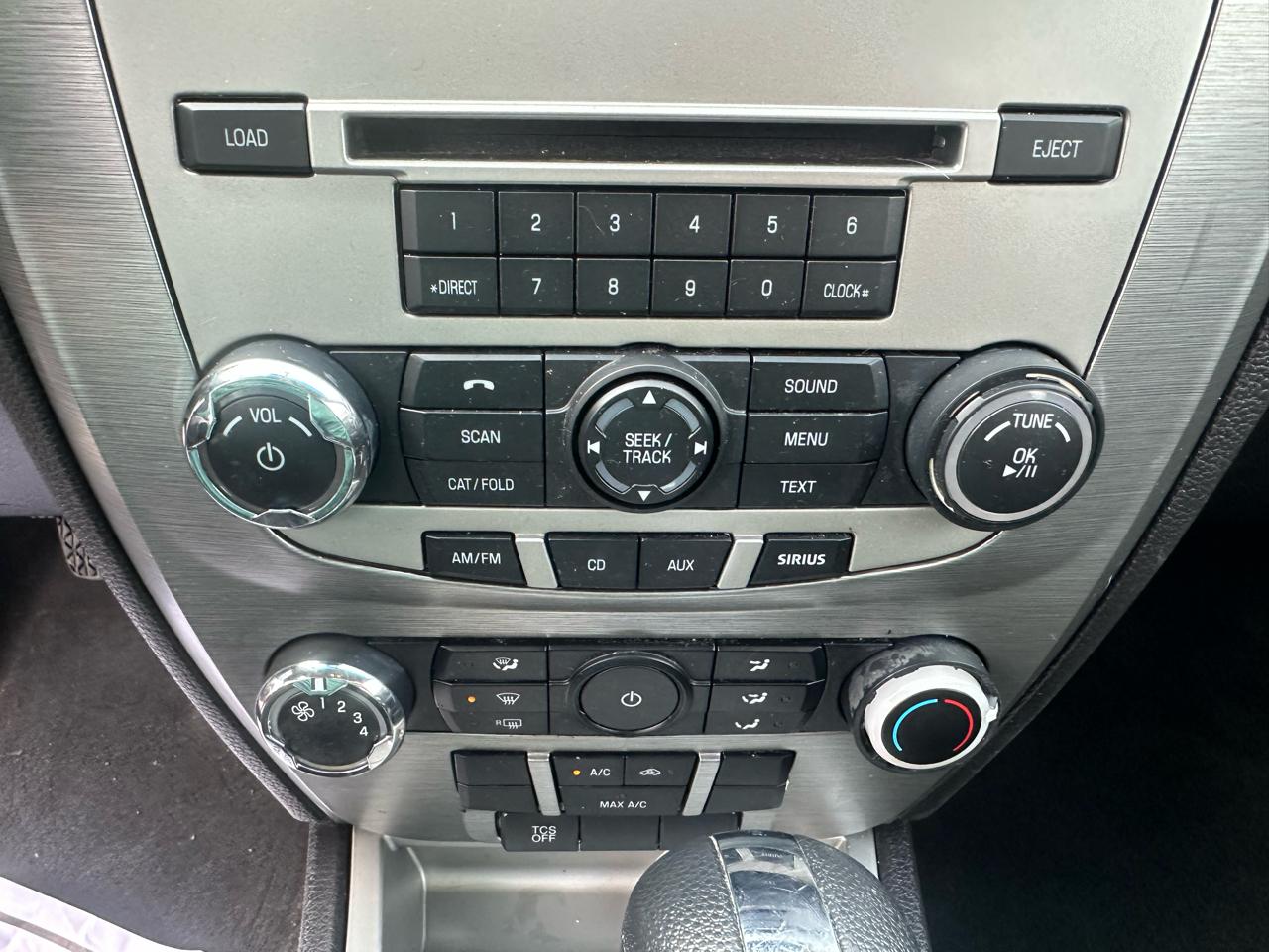 Ford Fusion 4dr Sdn SE FWD 2012