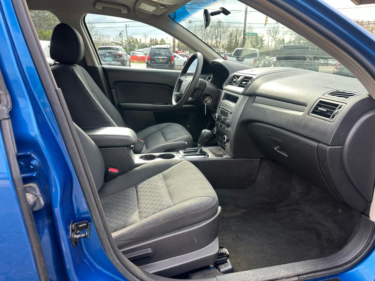 Ford Fusion 4dr Sdn SE FWD 2012