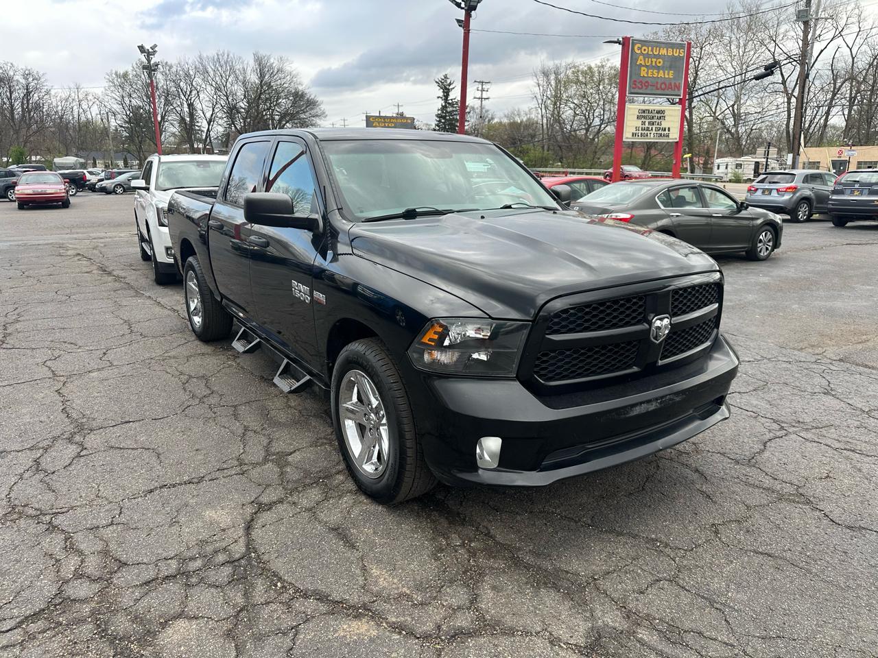 RAM 1500 2WD Crew Cab 140.5" Express 2014