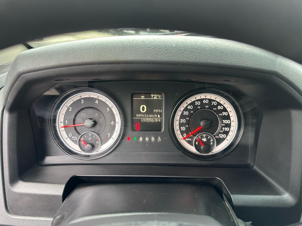 RAM 1500 2WD Crew Cab 140.5" Express 2014