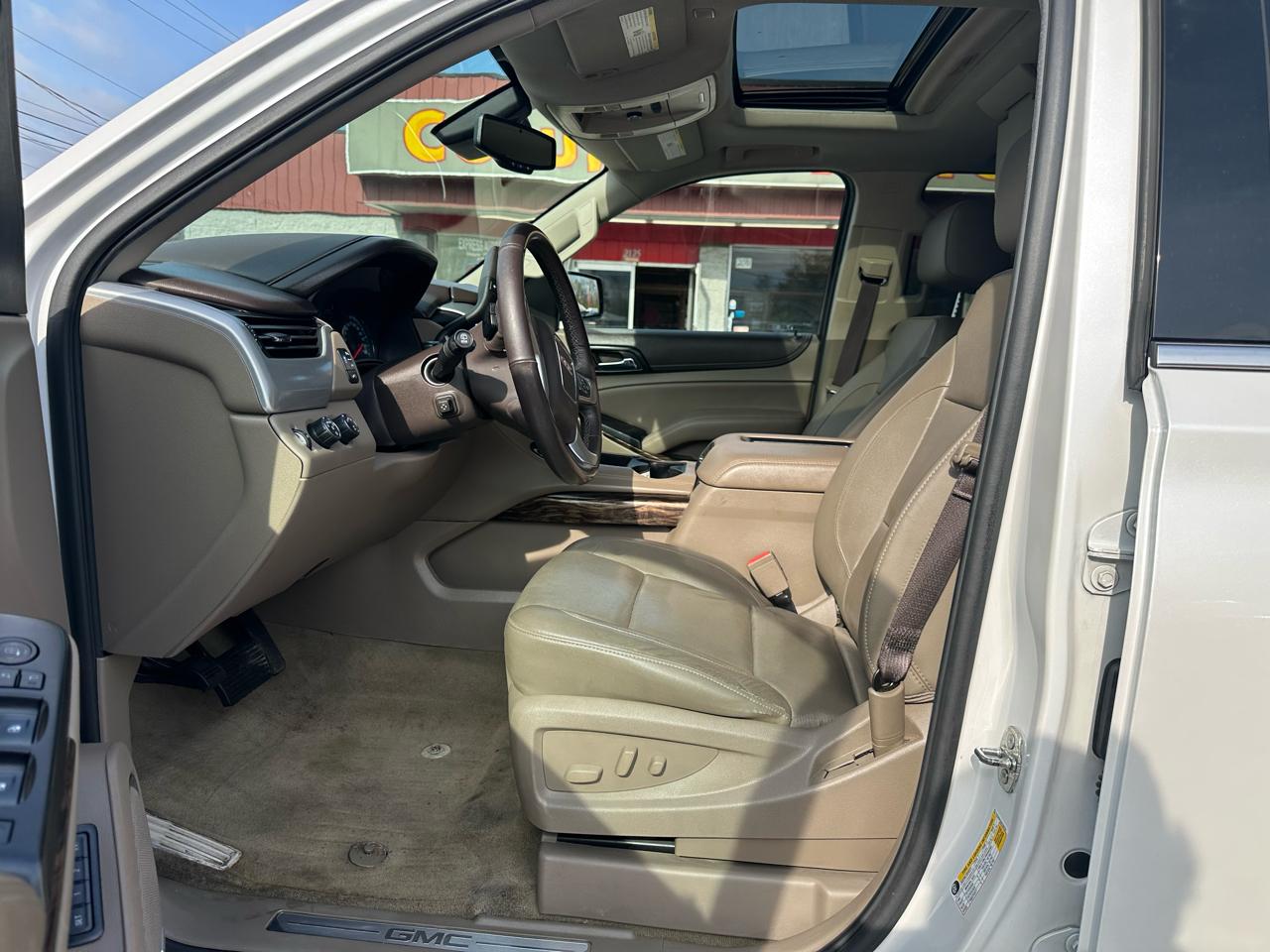 GMC Yukon 4WD 4dr SLT 2017