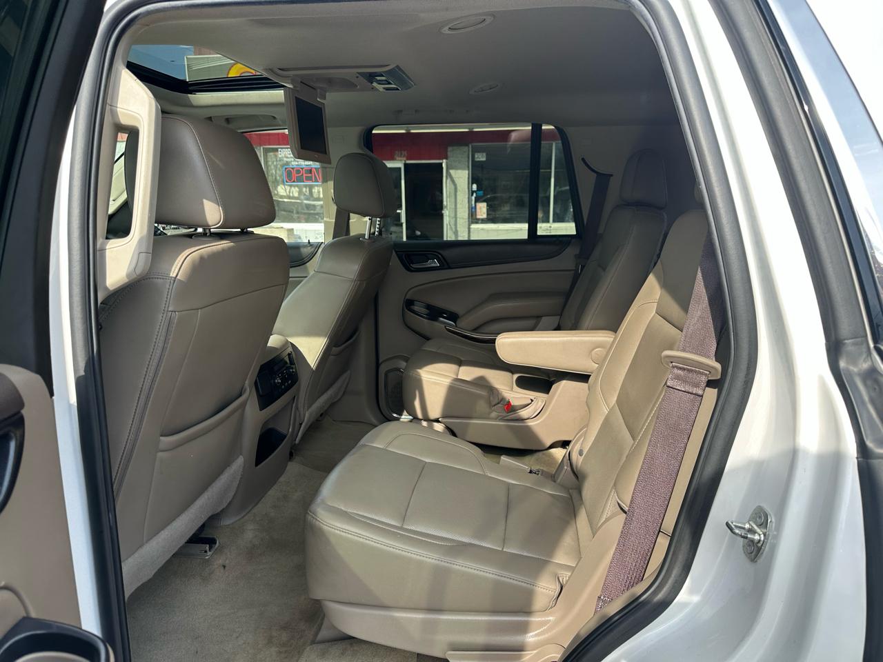 GMC Yukon 4WD 4dr SLT 2017