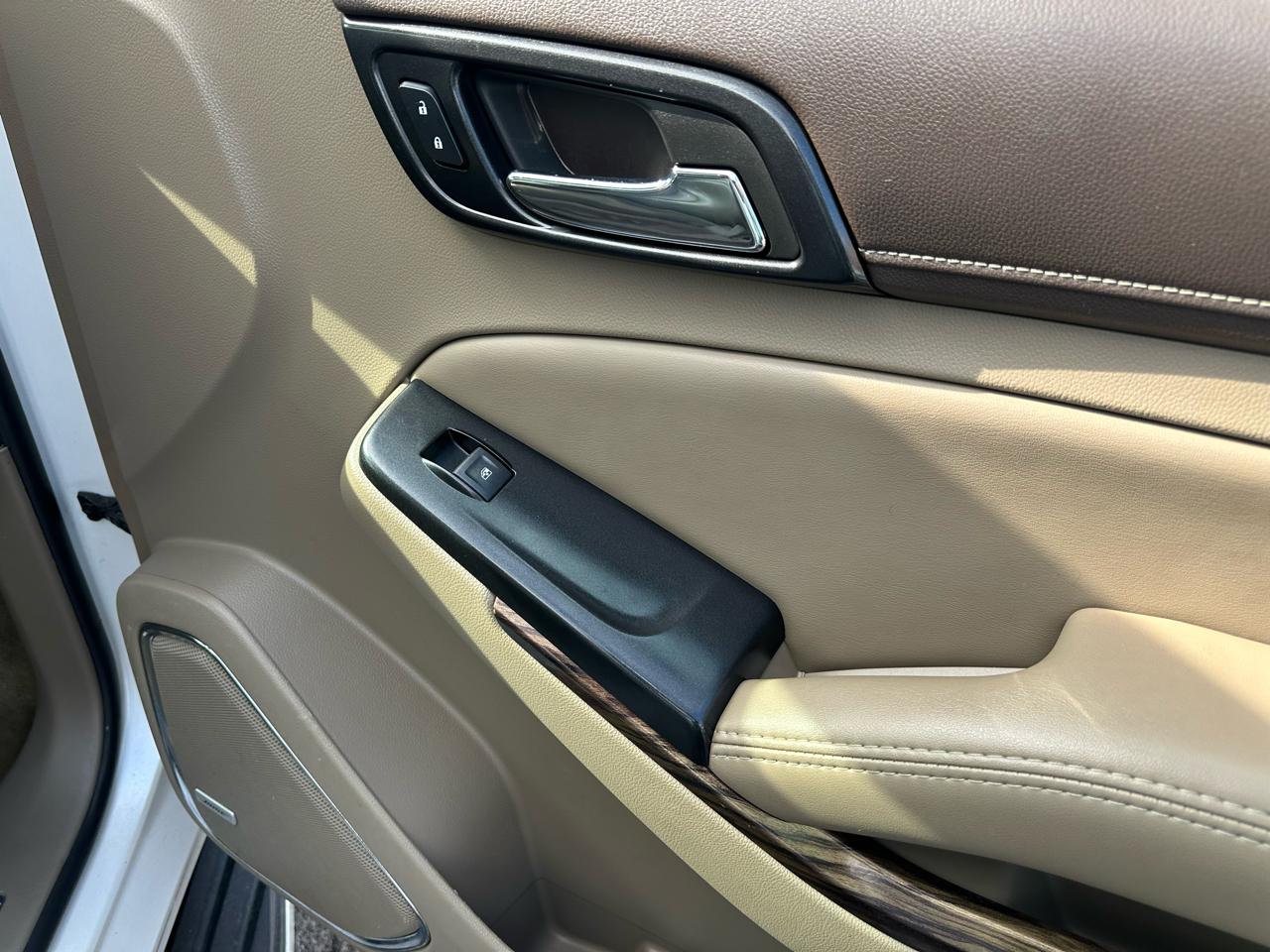 GMC Yukon 4WD 4dr SLT 2017