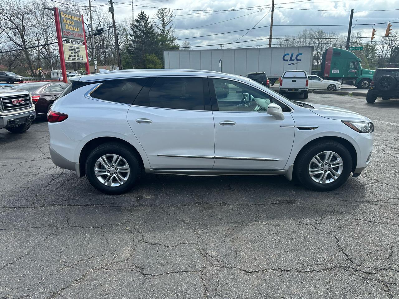Buick Enclave FWD 4dr Essence 2019